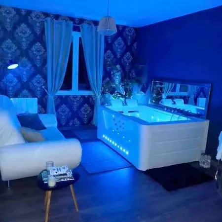 Chambre D'Hotes Avec Jacuzzi Yvetot Exterior photo