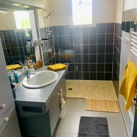 Chambre D'Hotes Avec Jacuzzi Yvetot Exterior photo