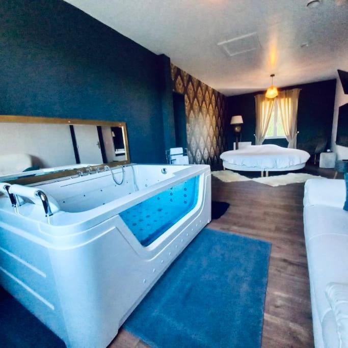 D'hotes Avec Jacuzzi *